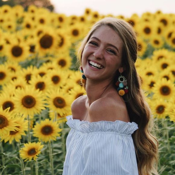 Meet your Posher, Maggie - Picture 1 of 1